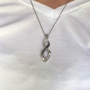 Black & White Diamond Sterling Necklace!❤️
